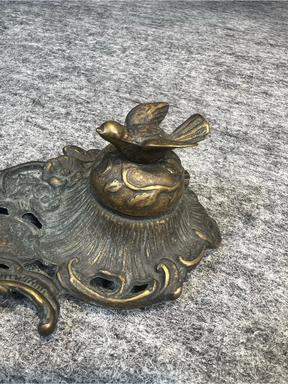 Made in Italy Metal Desk Inkwell Hinged Bird Lid READ . boho unique